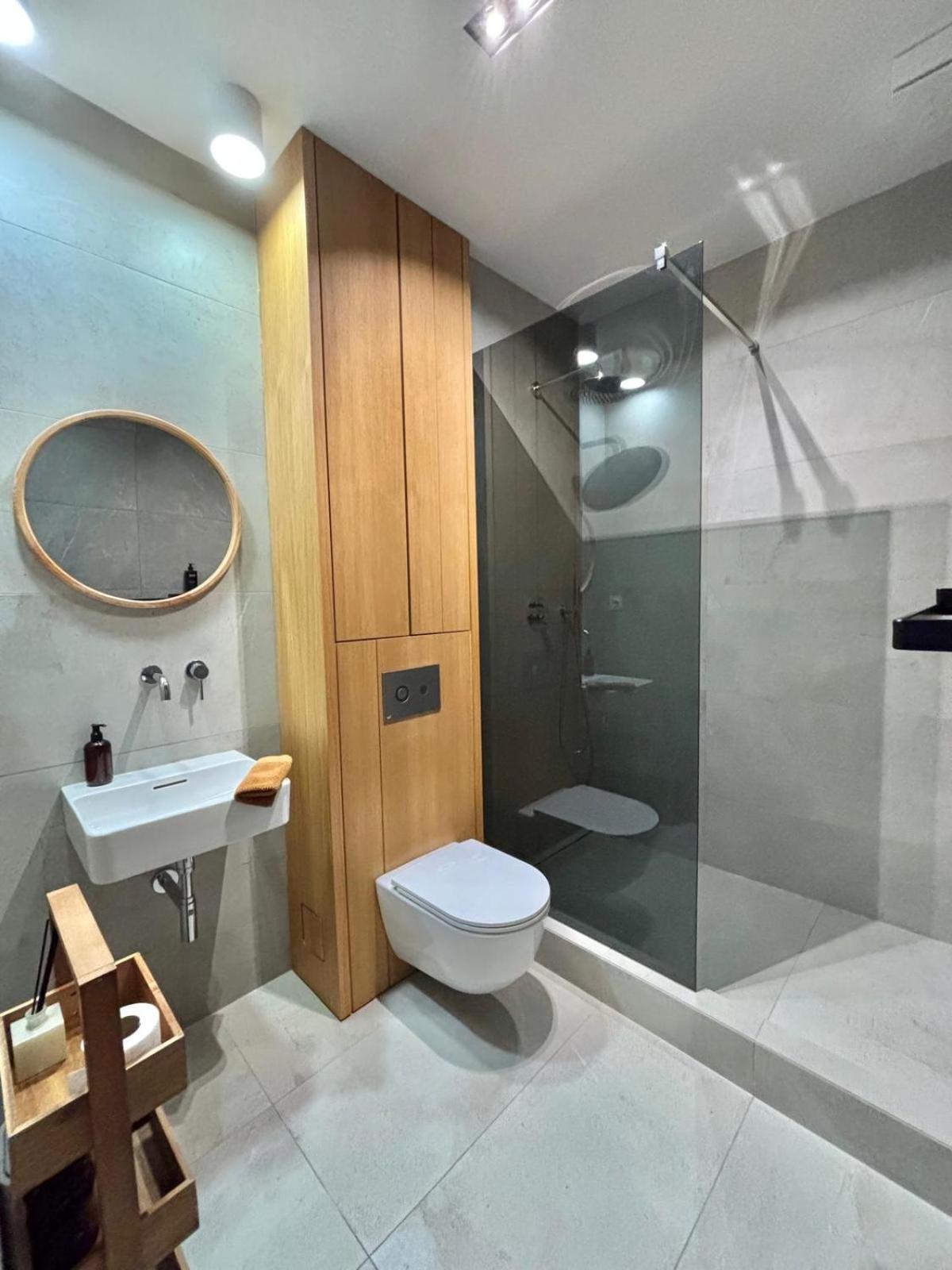 Apartman Zara 科马尔诺 外观 照片